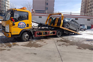 江城救援拖车费用怎么算